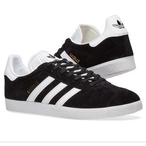 ADIDAS gazelle unisex shoe (never worn)